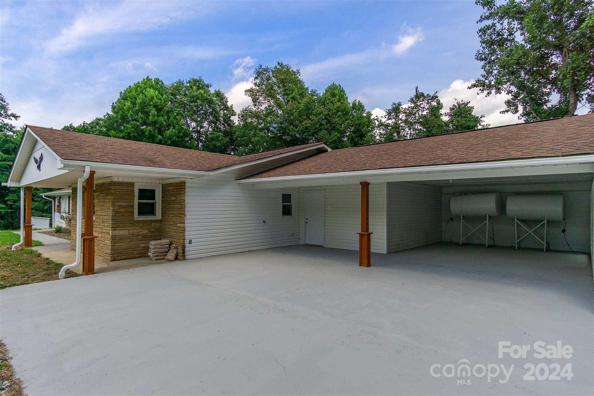468 Deer Park Lake Road Spruce Pine NC 28777