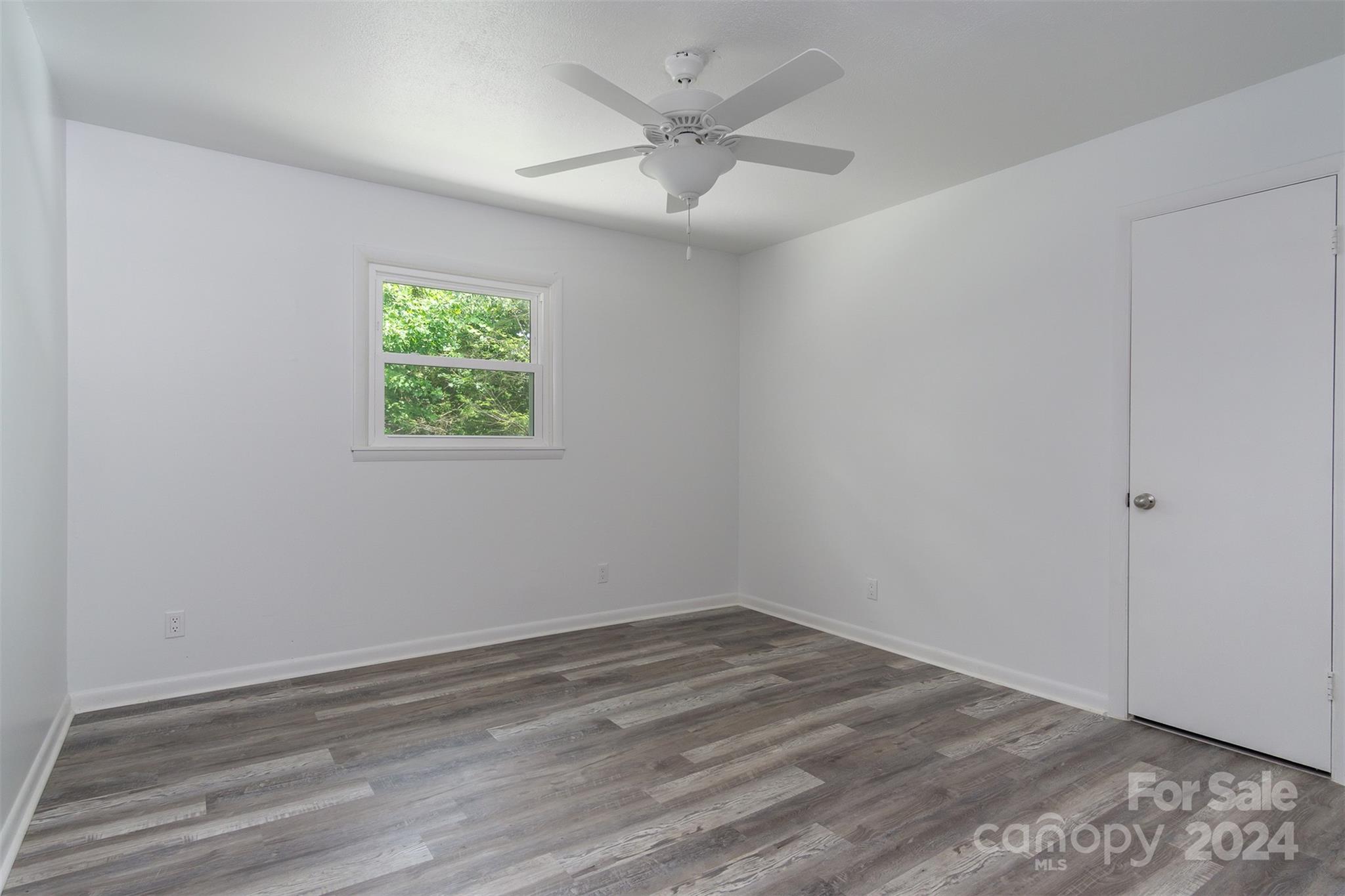 468 Deer Park Lake Road Spruce Pine NC 28777