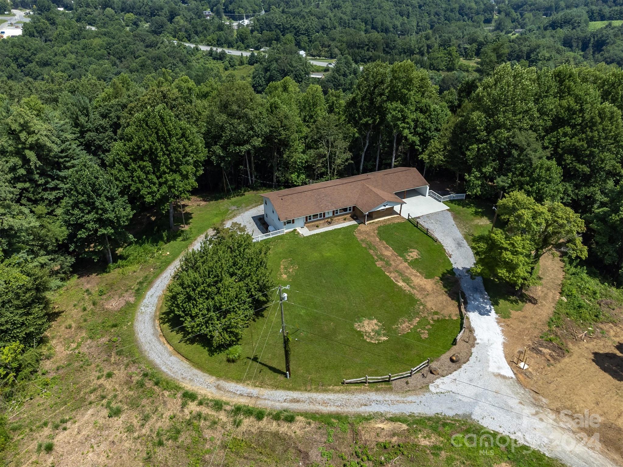 468 Deer Park Lake Road Spruce Pine NC 28777