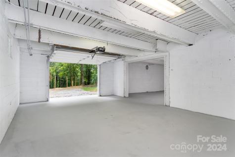 468 Deer Park Lake Road Spruce Pine NC 28777