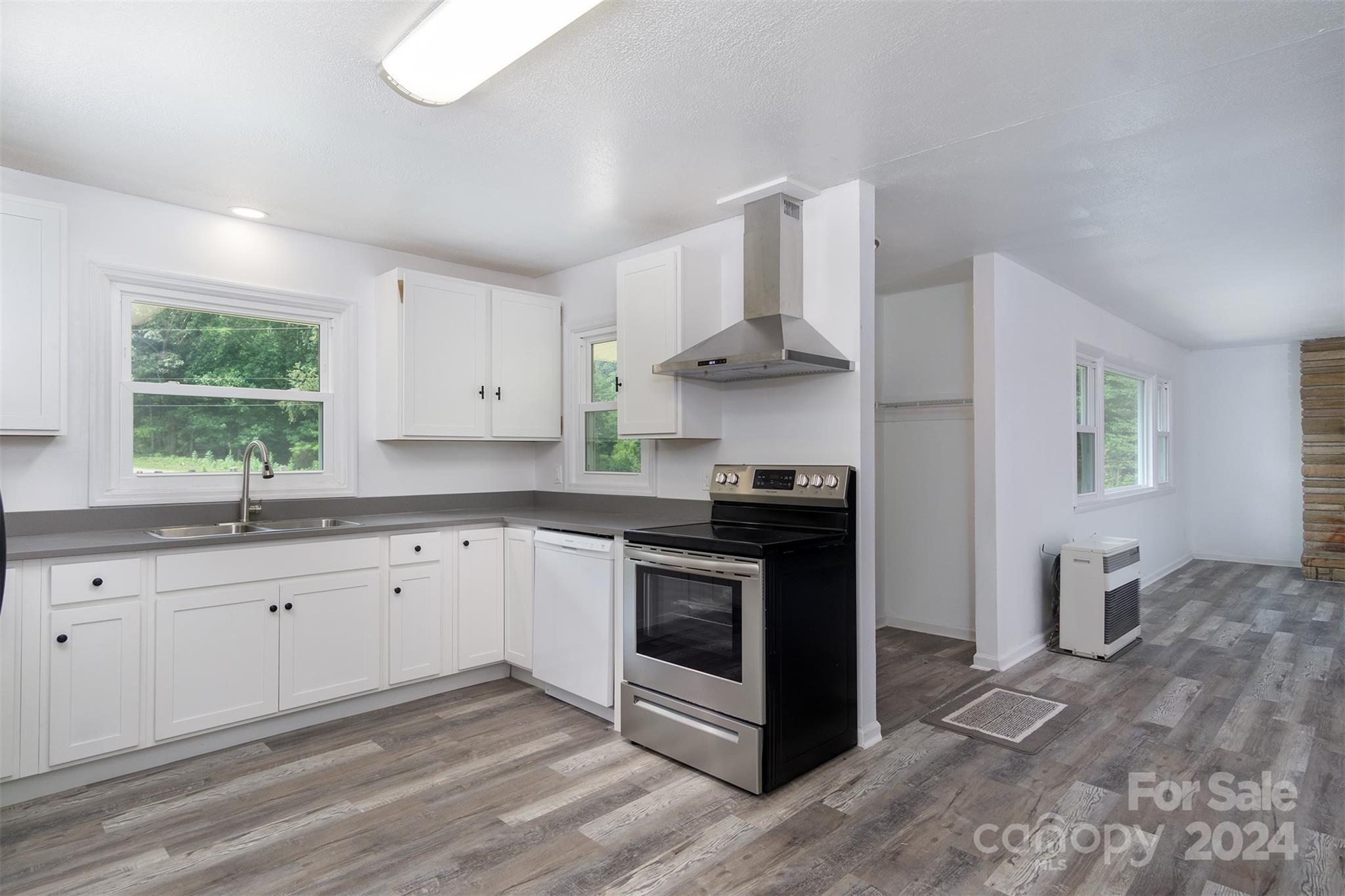 468 Deer Park Lake Road Spruce Pine NC 28777
