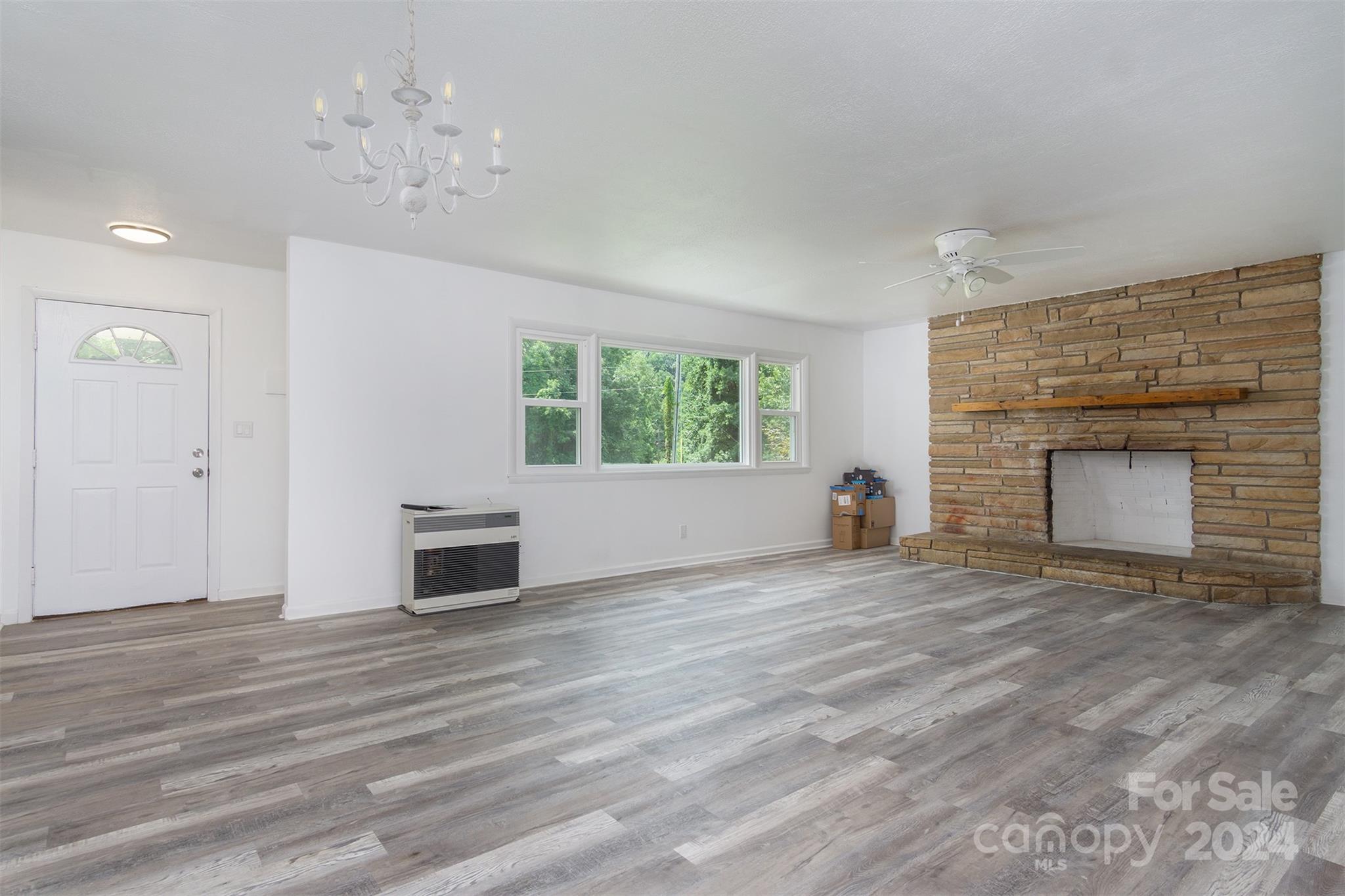 468 Deer Park Lake Road Spruce Pine NC 28777