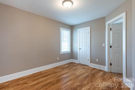 4 & 6 Cottage Court Asheville NC 28801