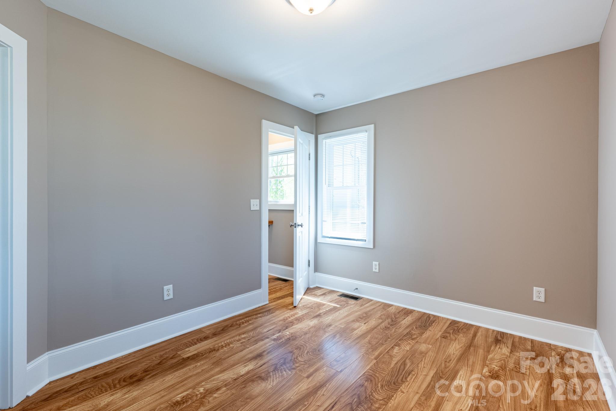 4 & 6 Cottage Court Asheville NC 28801