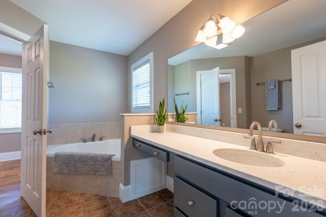 4 & 6 Cottage Court Asheville NC 28801