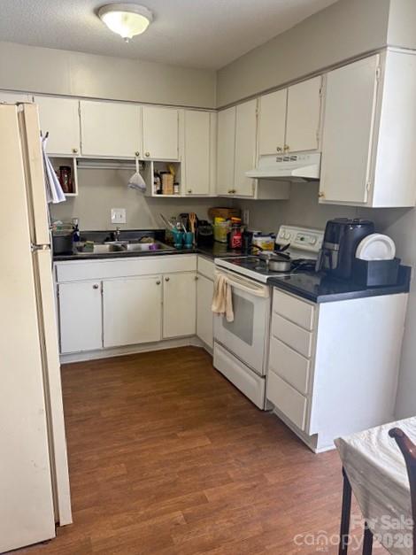 1903 Beechtree Court Charlotte NC 28210