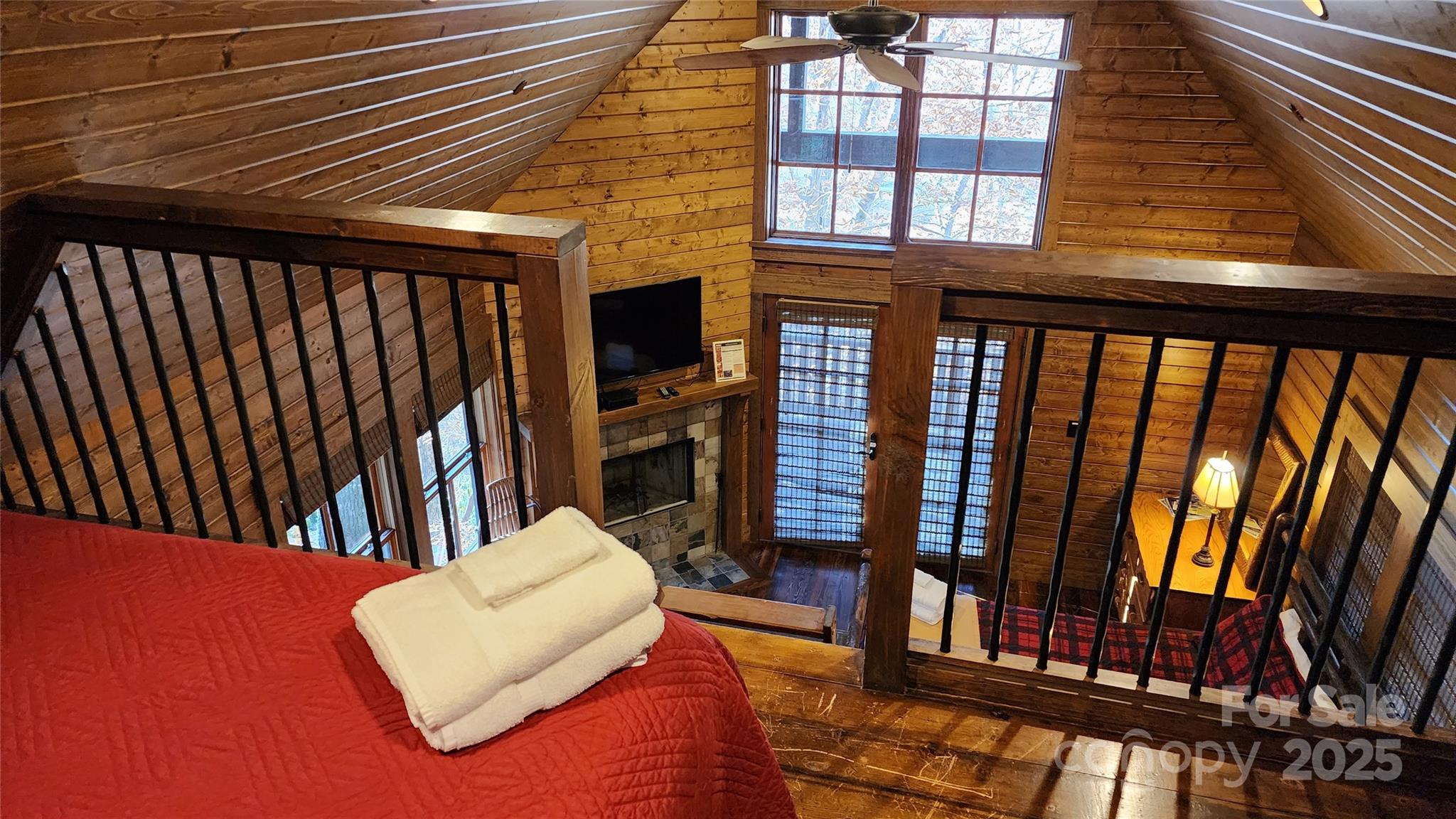5 Chaucer Road Black Mountain NC 28711