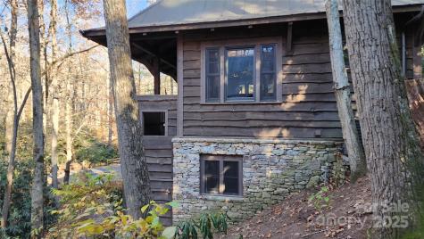 5 Chaucer Road Black Mountain NC 28711