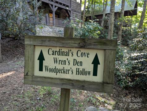 5 Chaucer Road Black Mountain NC 28711