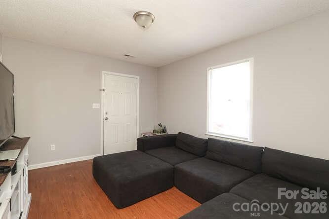 1401 W Mauney Avenue Gastonia NC 28052