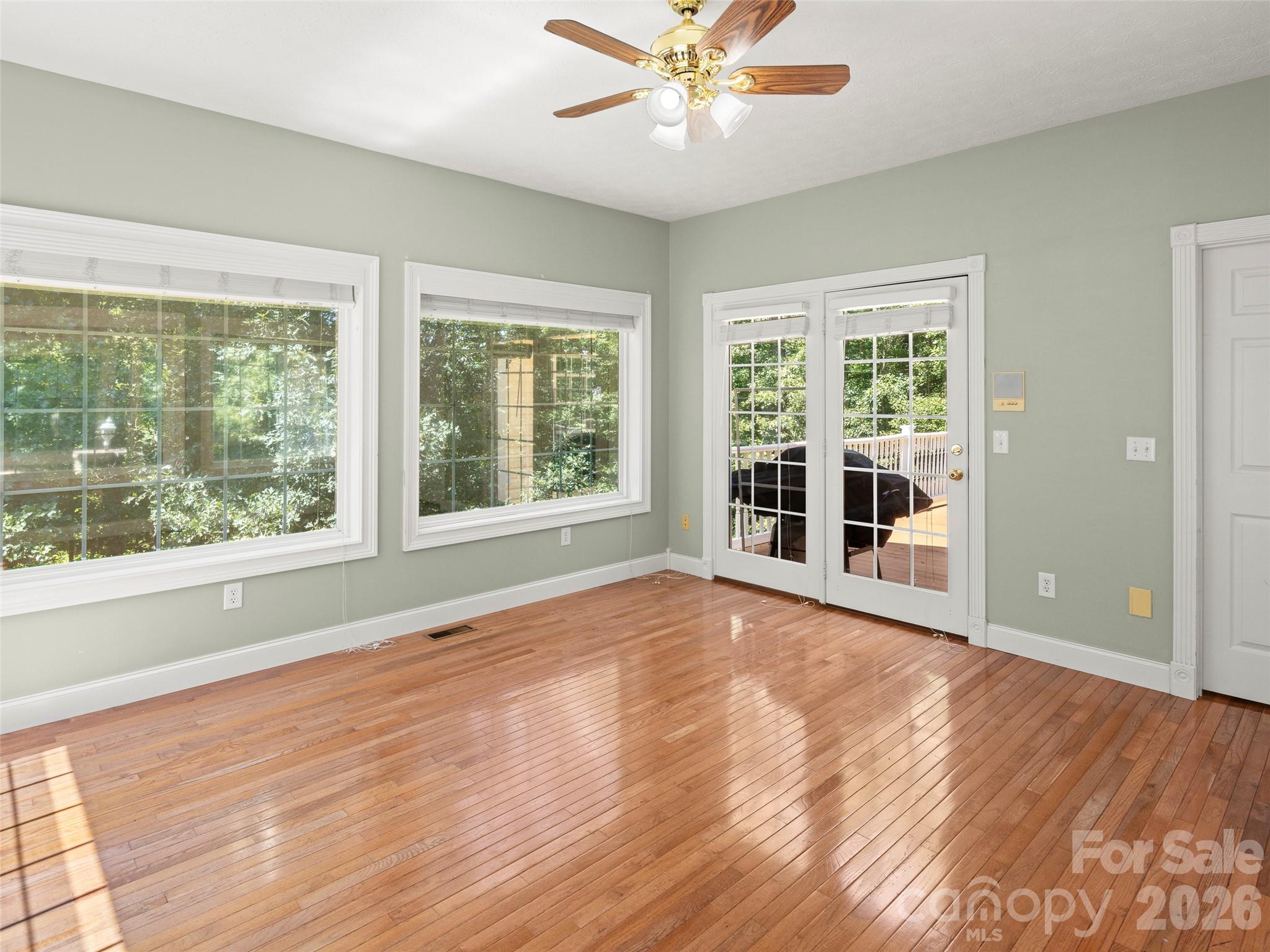 4901 Brevard Road Horse Shoe NC 28742