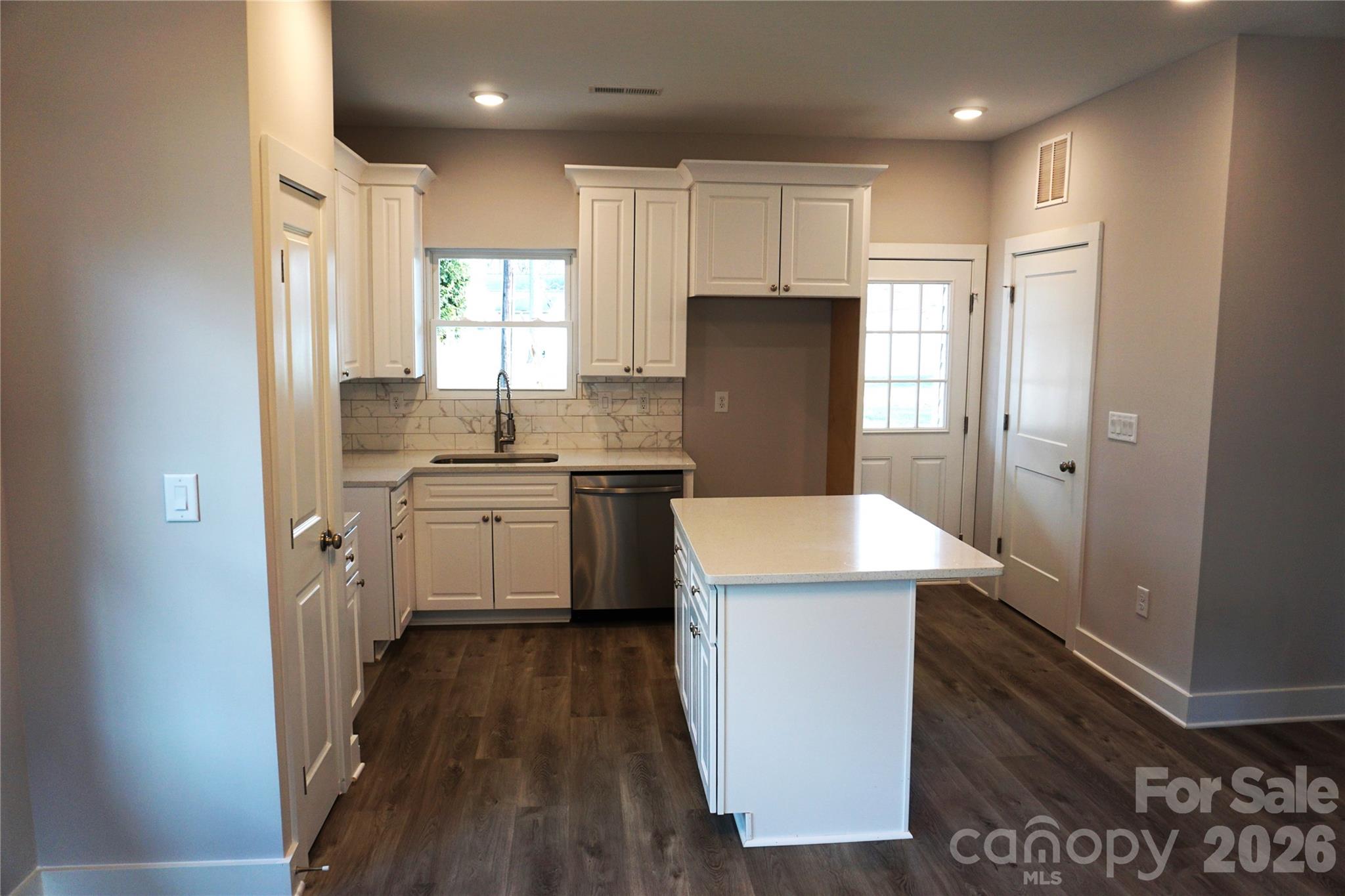 132 Glenn Avenue Kannapolis NC 28081