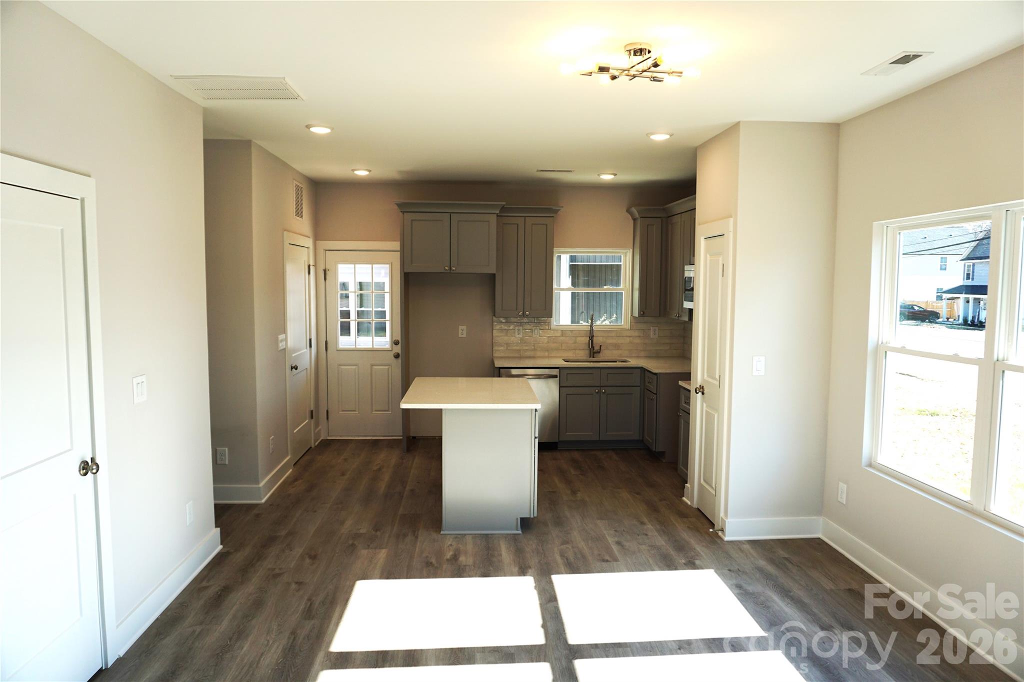 132 Glenn Avenue Kannapolis NC 28081