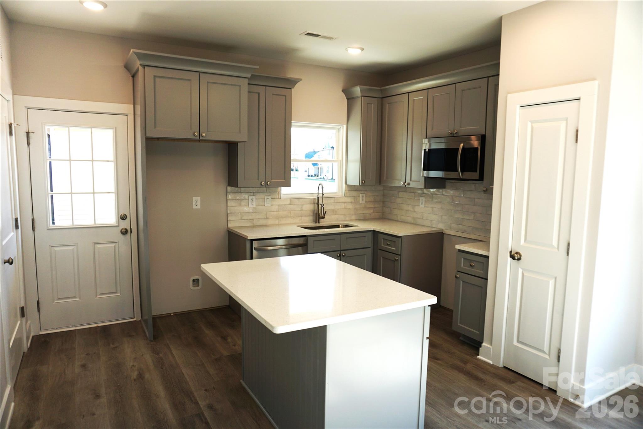 132 Glenn Avenue Kannapolis NC 28081