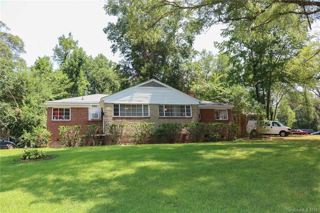 5125 Valley Stream Road Charlotte NC 28209