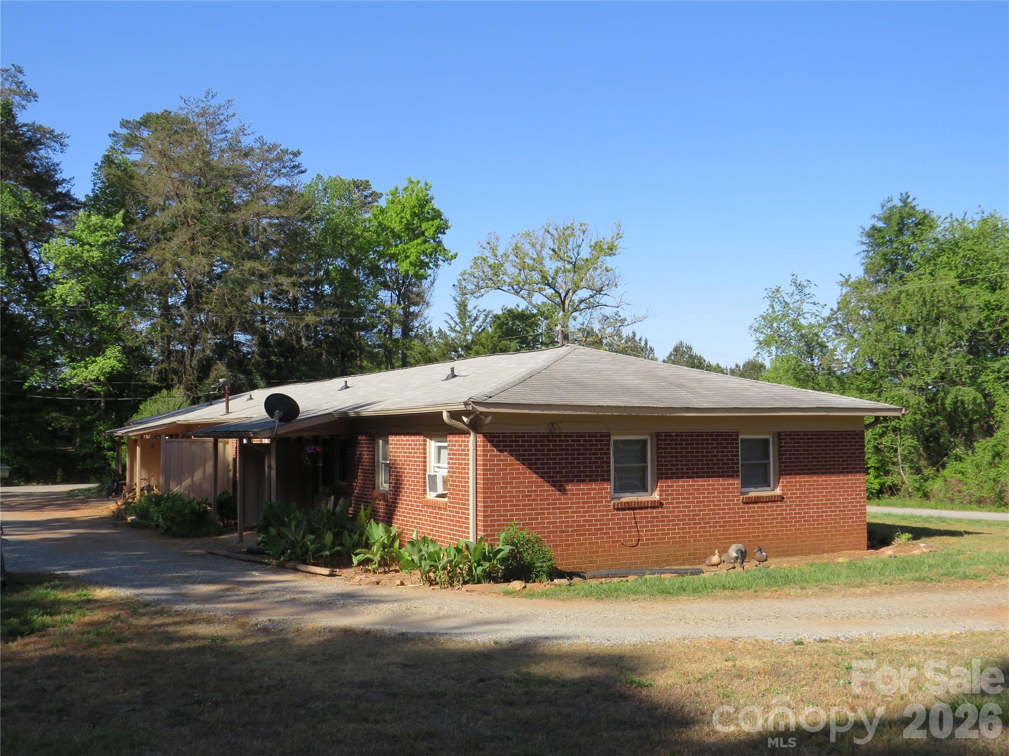 144 Nottingham Drive Forest City NC 28043
