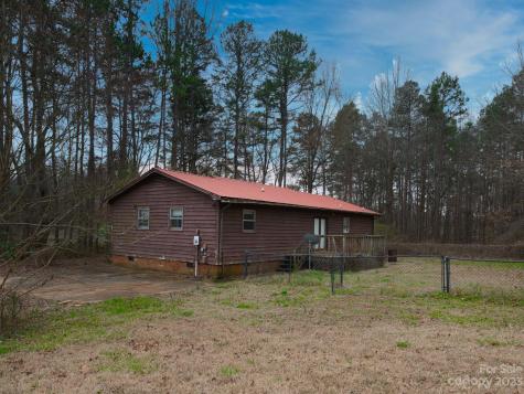 651, 655, 659 Dallas Stanley Highway Dallas NC 28034