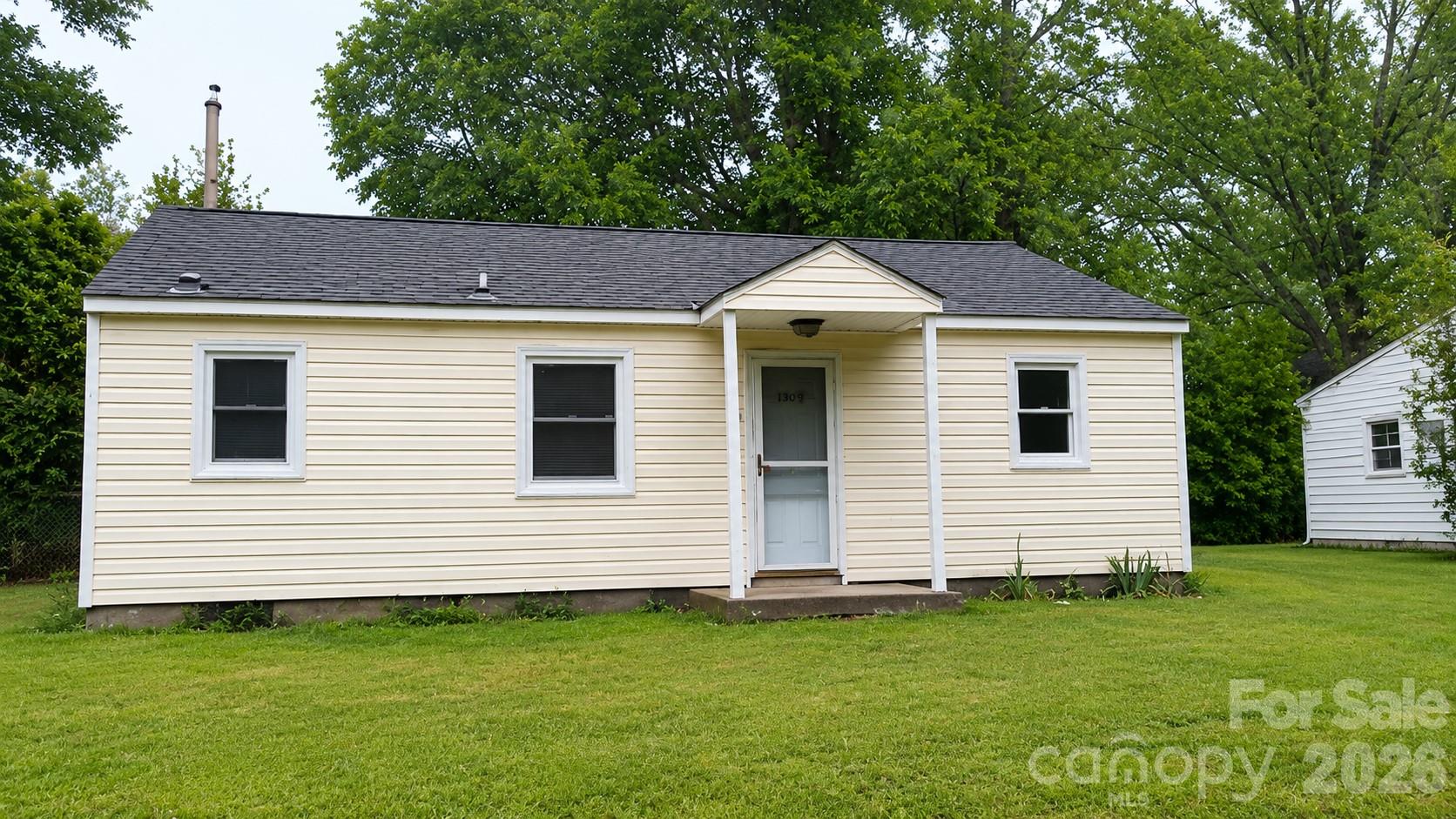 1204 Iva Avenue Gastonia NC 28052