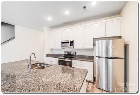 615 11th Street SW Hickory NC 28602