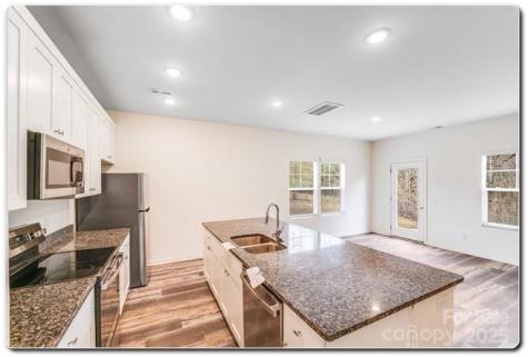 615 11th Street SW Hickory NC 28602
