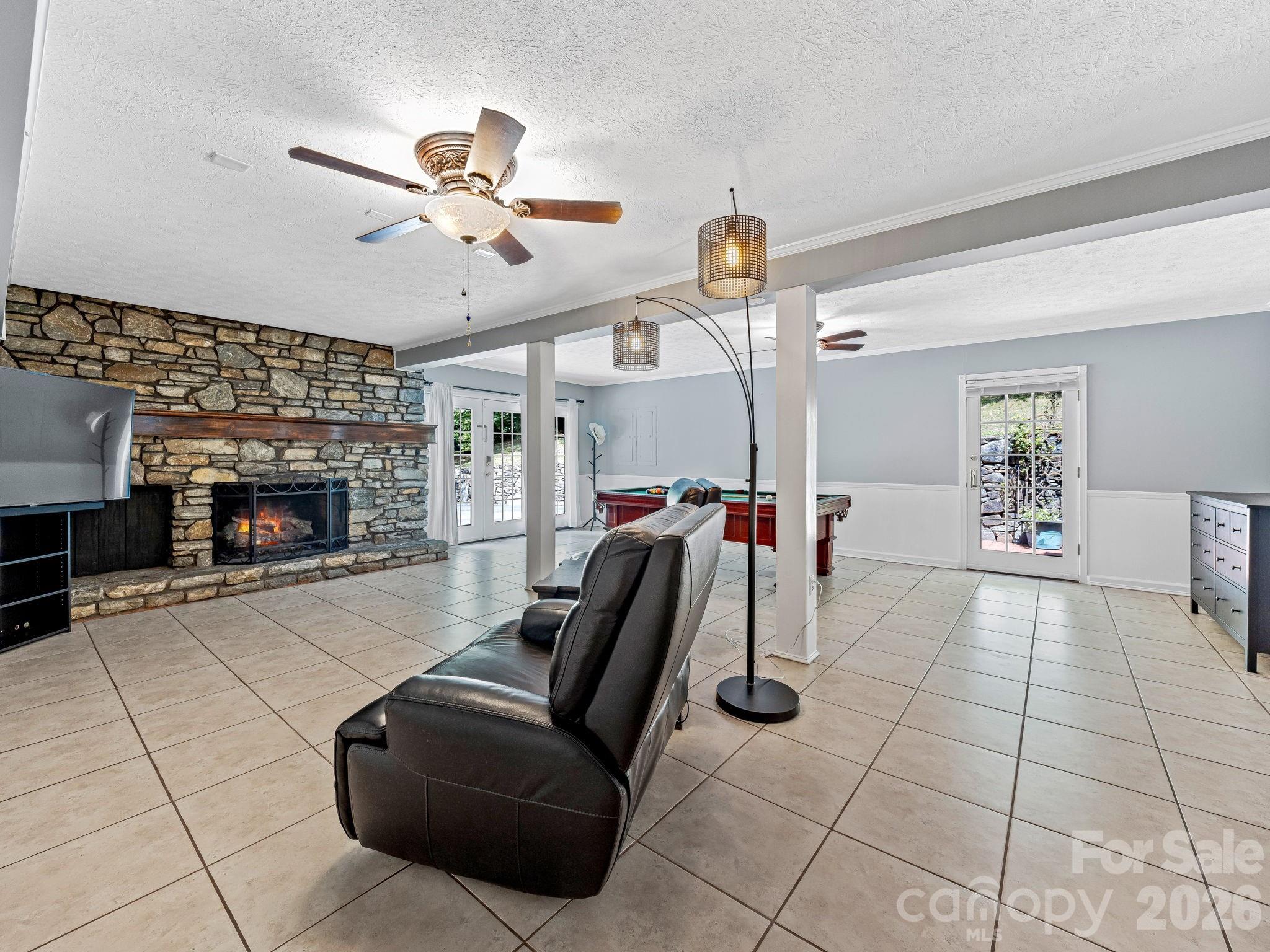 163 Northern Lights Lane Hendersonville NC 28739