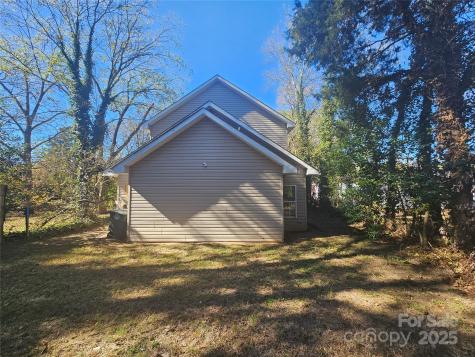 106 Steinkuhler Street Chester SC 29706