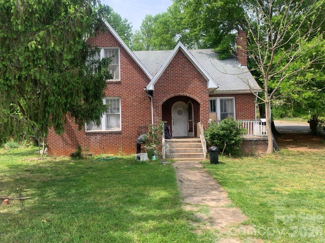 0 E Meeting Street Morganton NC 28655