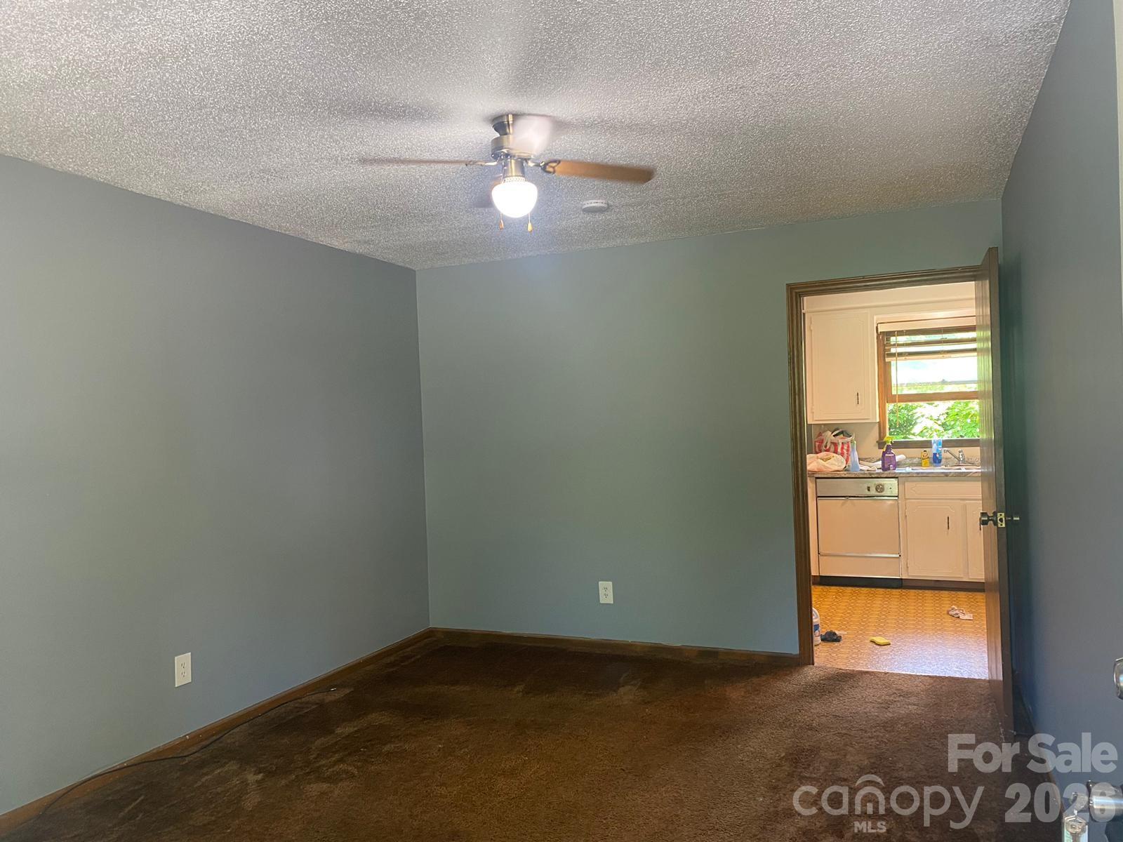 1006 3rd Street SE Hickory NC 28602