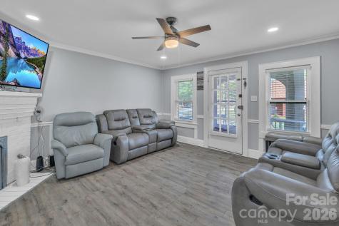1106 Lane Street Kannapolis NC 28083