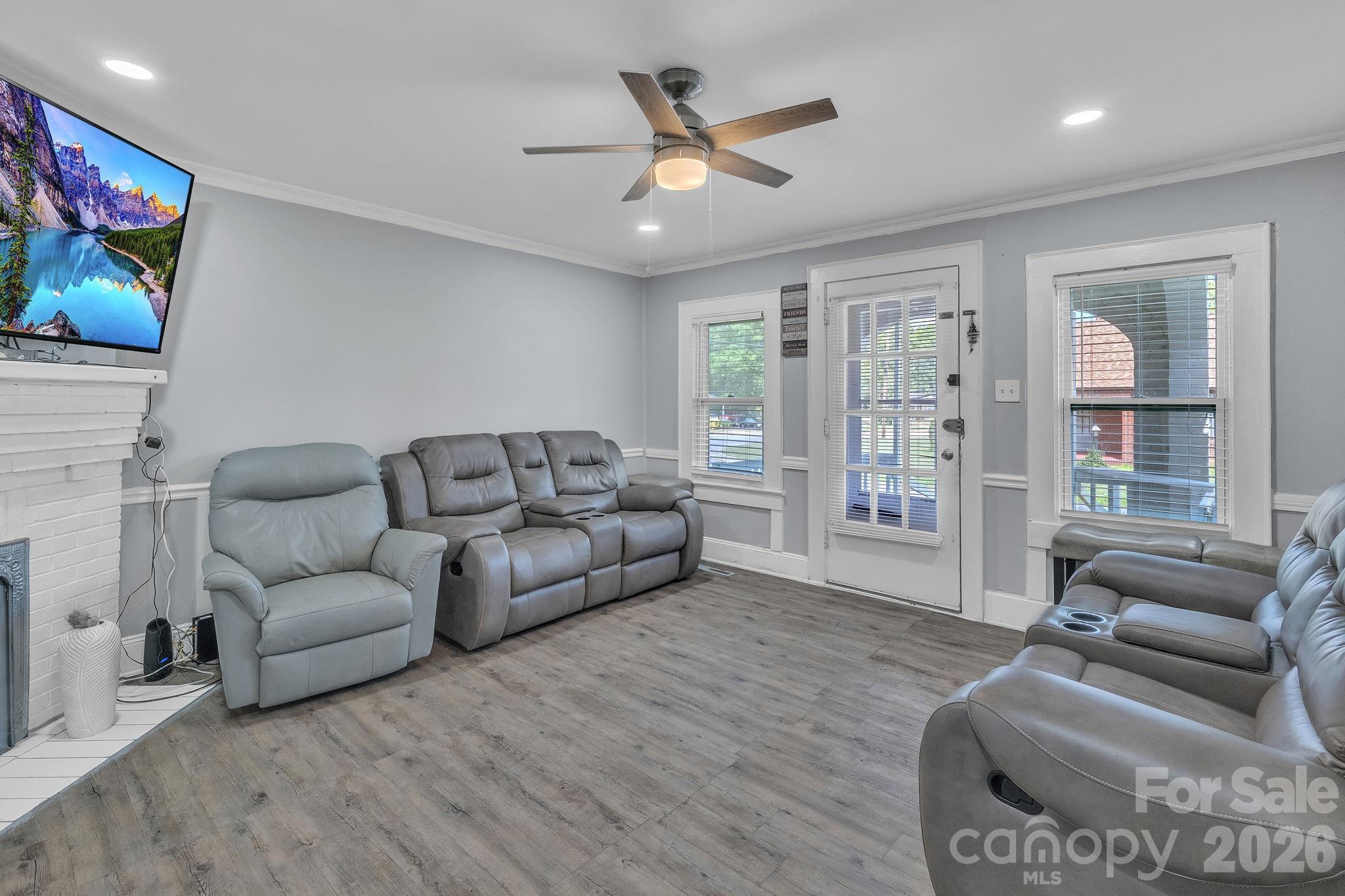 1106 Lane Street Kannapolis NC 28083