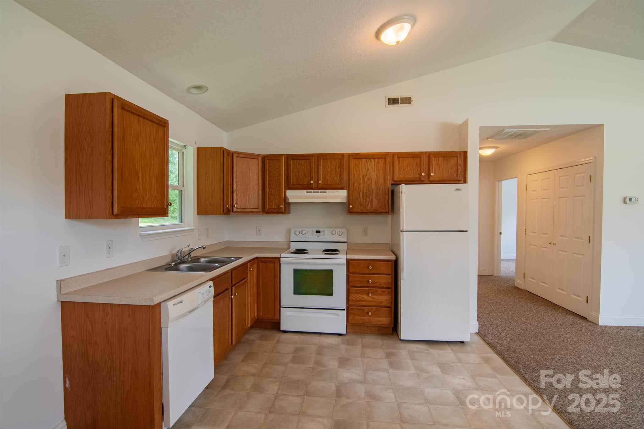 835 3rd Avenue W Hendersonville NC 28739