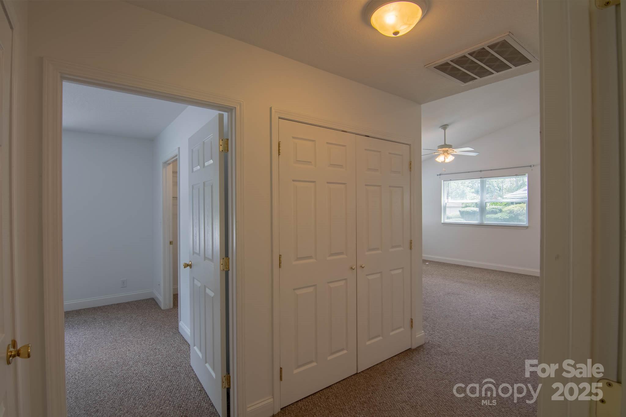 835 3rd Avenue W Hendersonville NC 28739