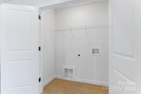 104 10th Avenue SE Hickory NC 28602