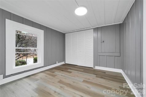576 Pickens Highway Rosman NC 28722