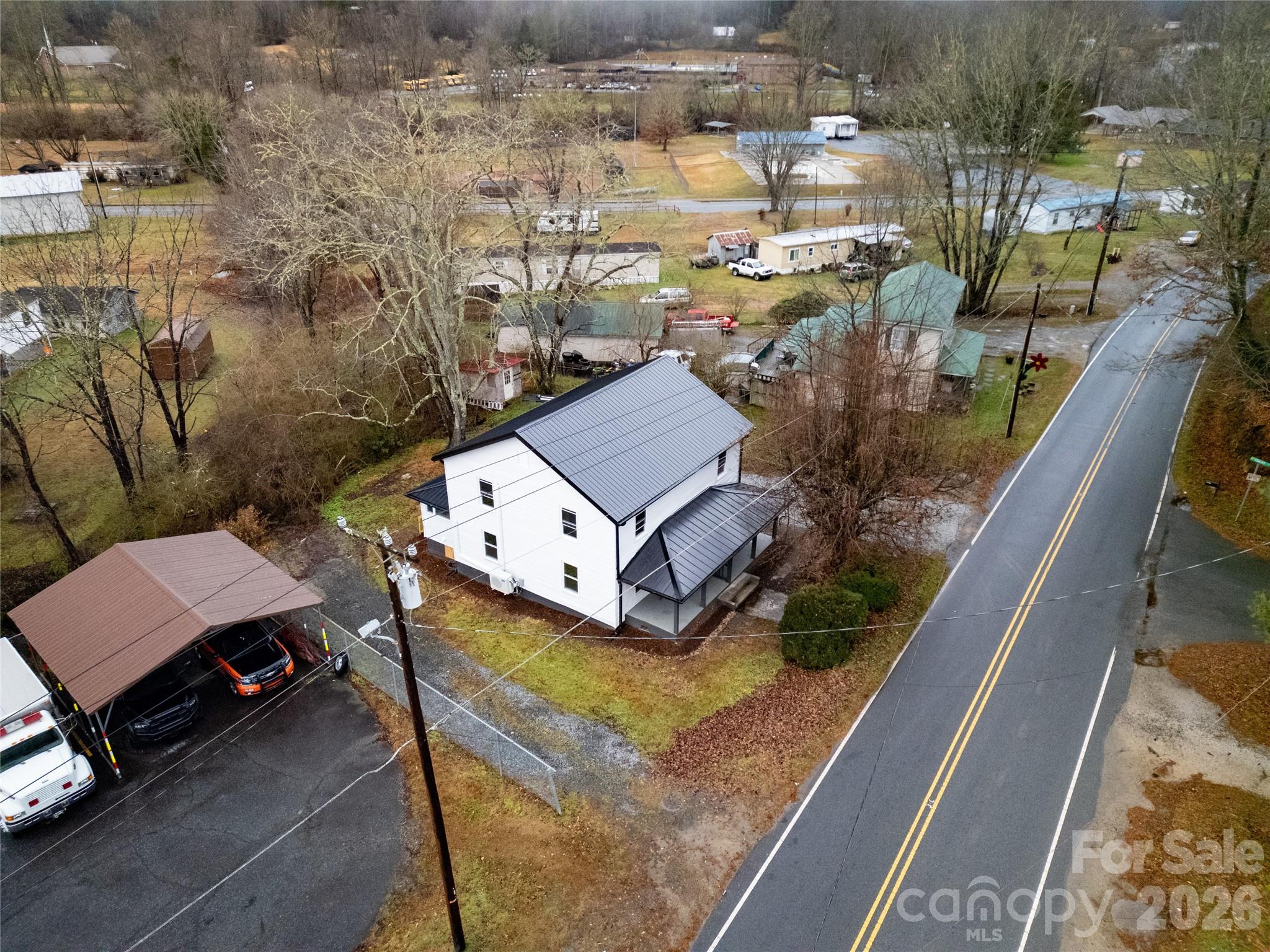 576 Pickens Highway Rosman NC 28722