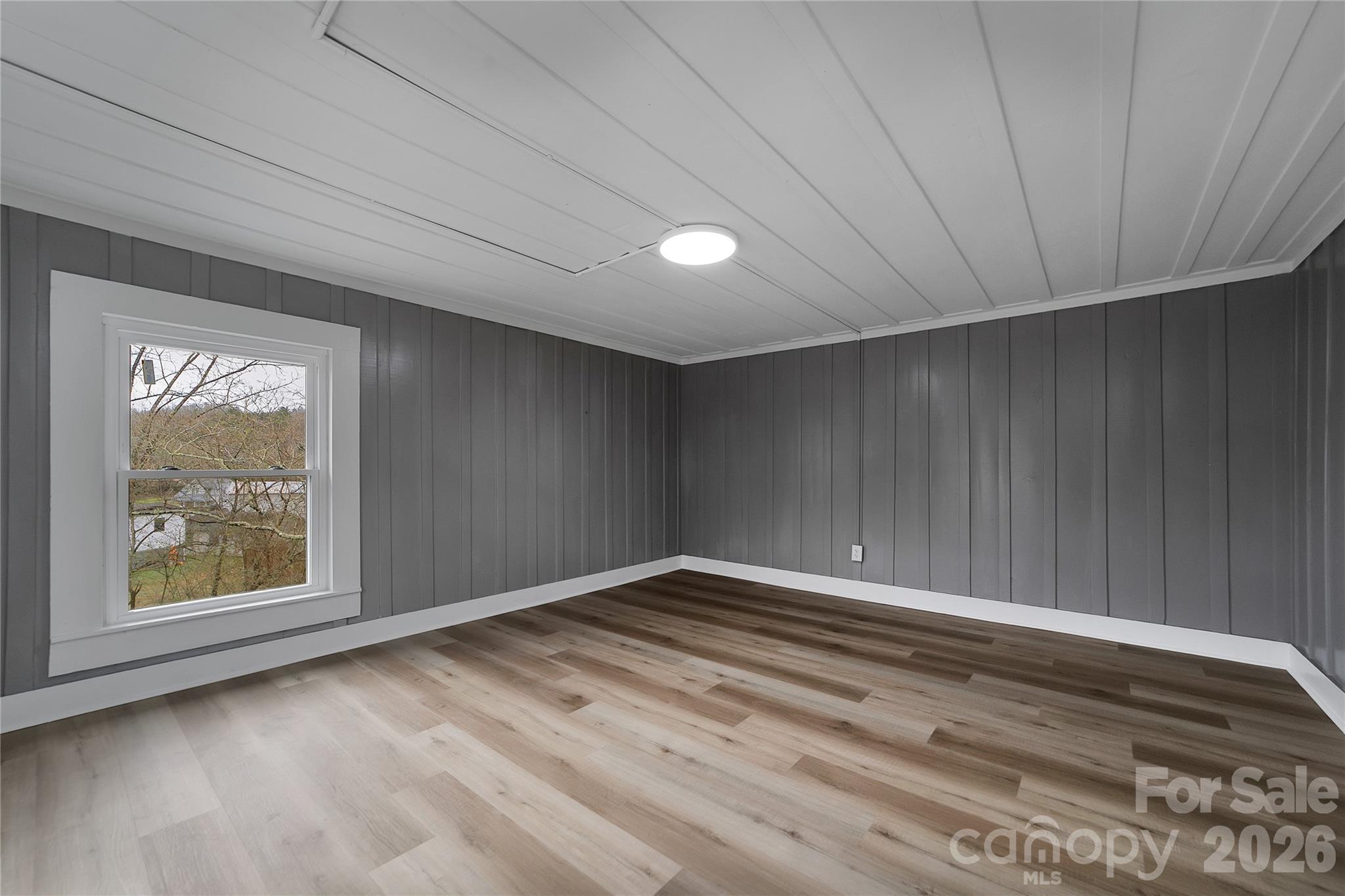 576 Pickens Highway Rosman NC 28722