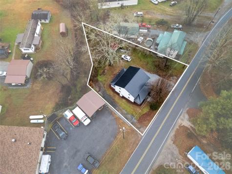 576 Pickens Highway Rosman NC 28722