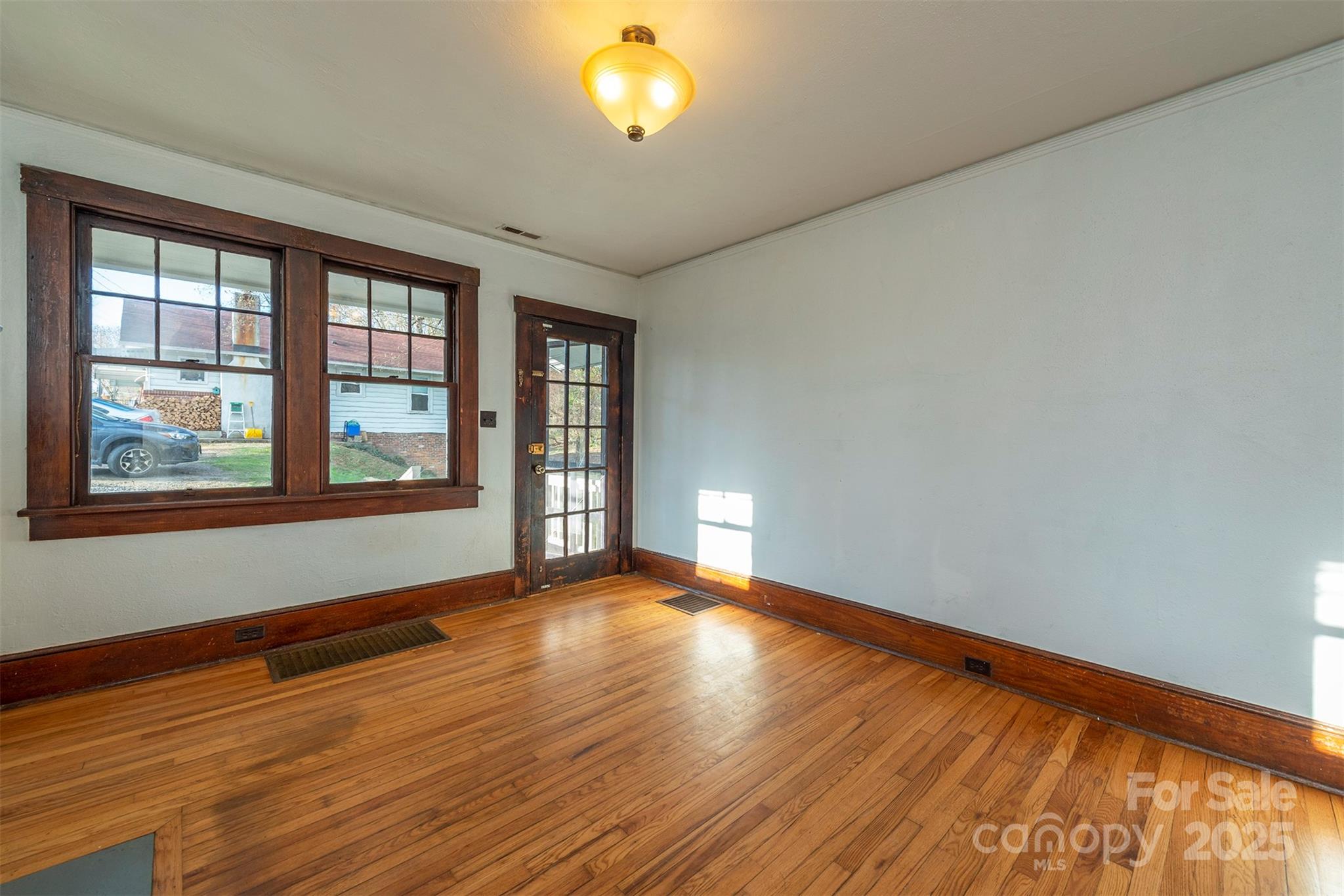 76 Oakwood Street Asheville NC 28806