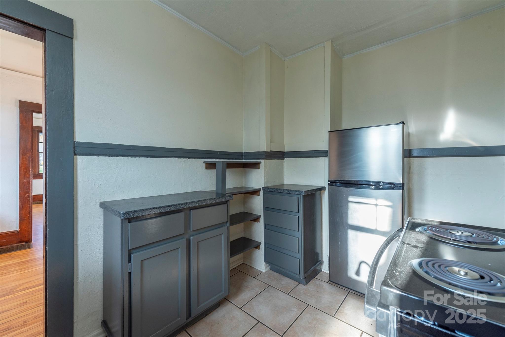 76 Oakwood Street Asheville NC 28806