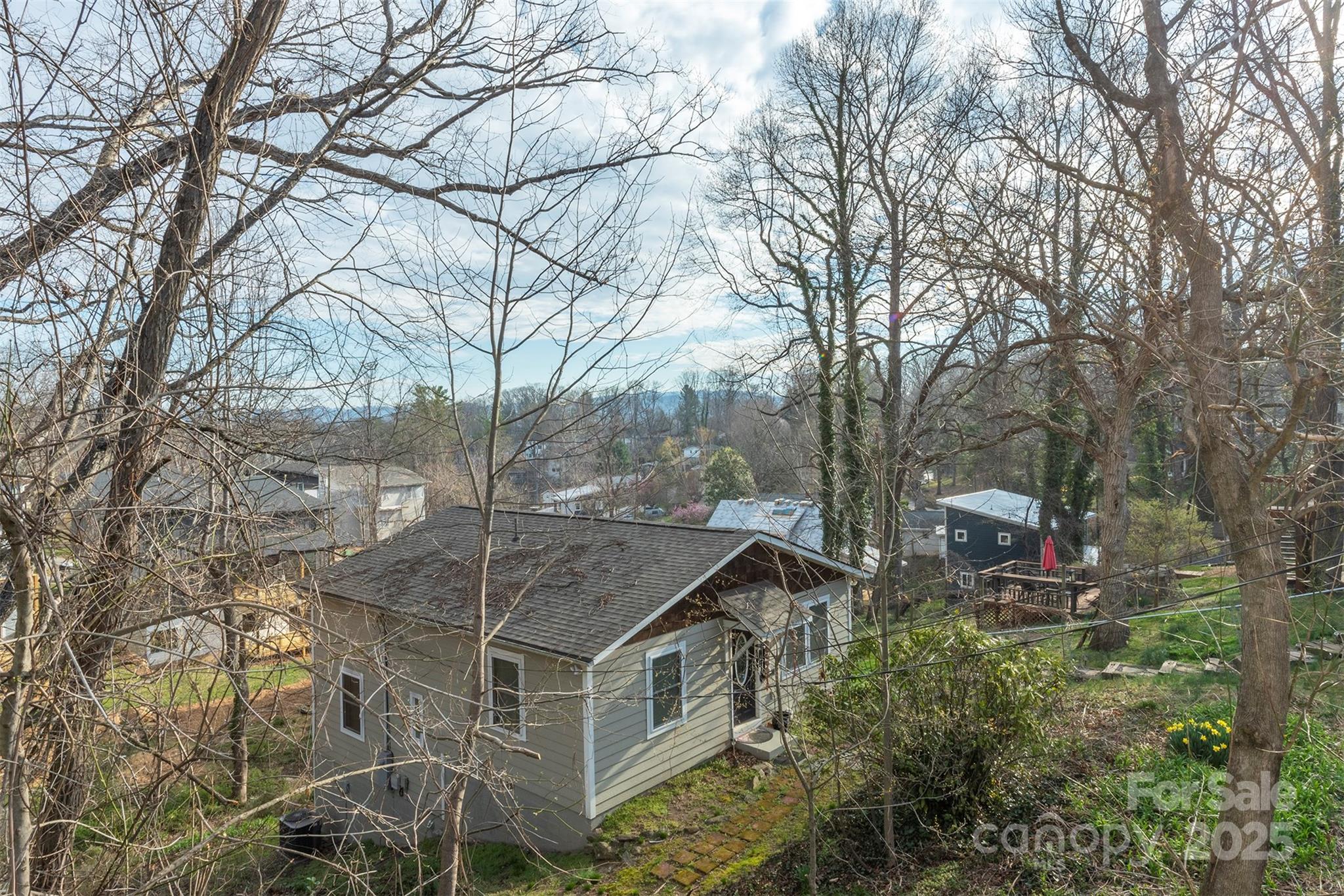 76 Oakwood Street Asheville NC 28806