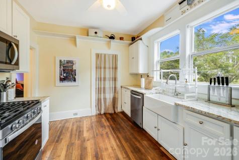 107 Courtland Avenue Asheville NC 28801