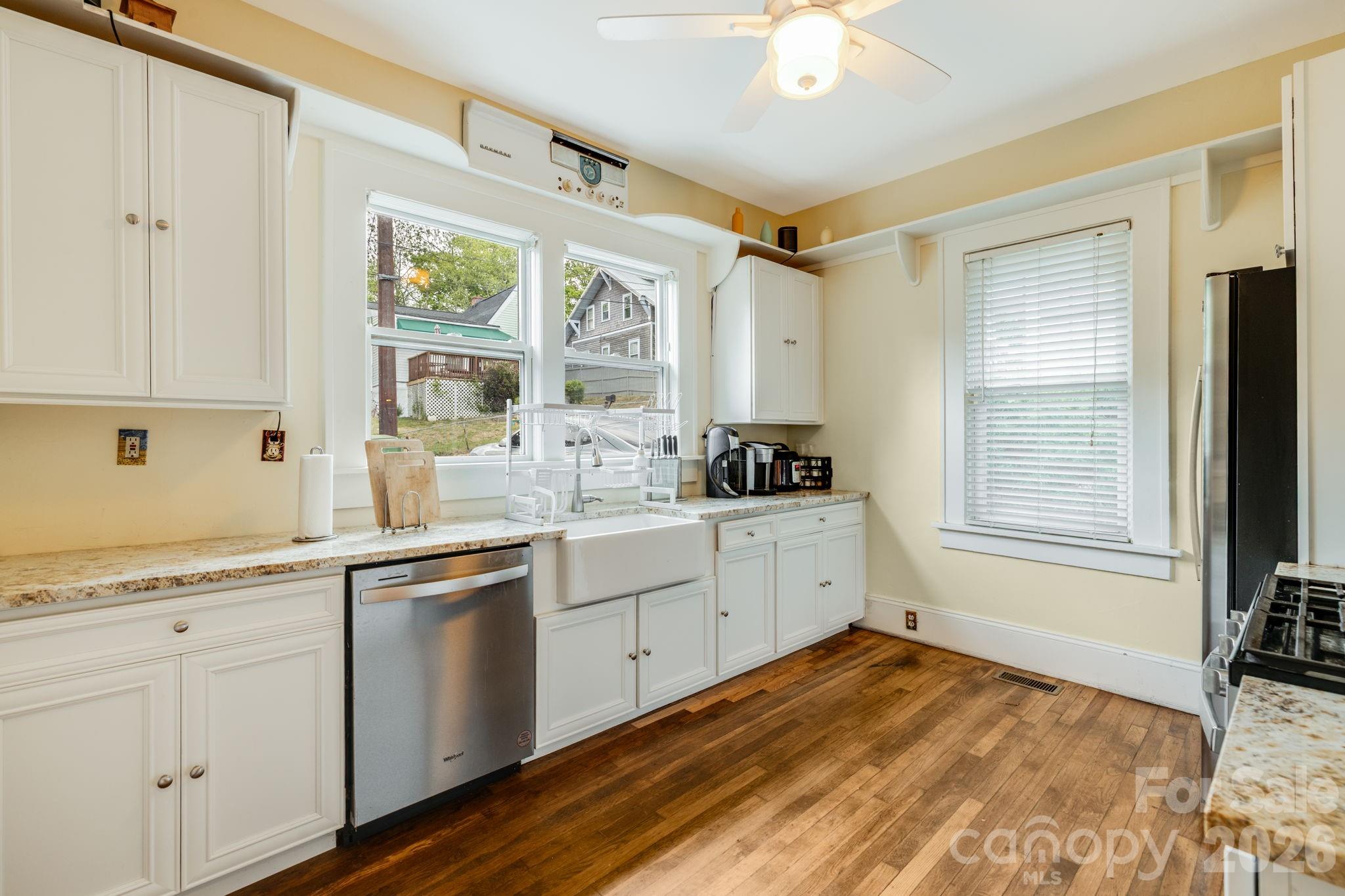 107 Courtland Avenue Asheville NC 28801