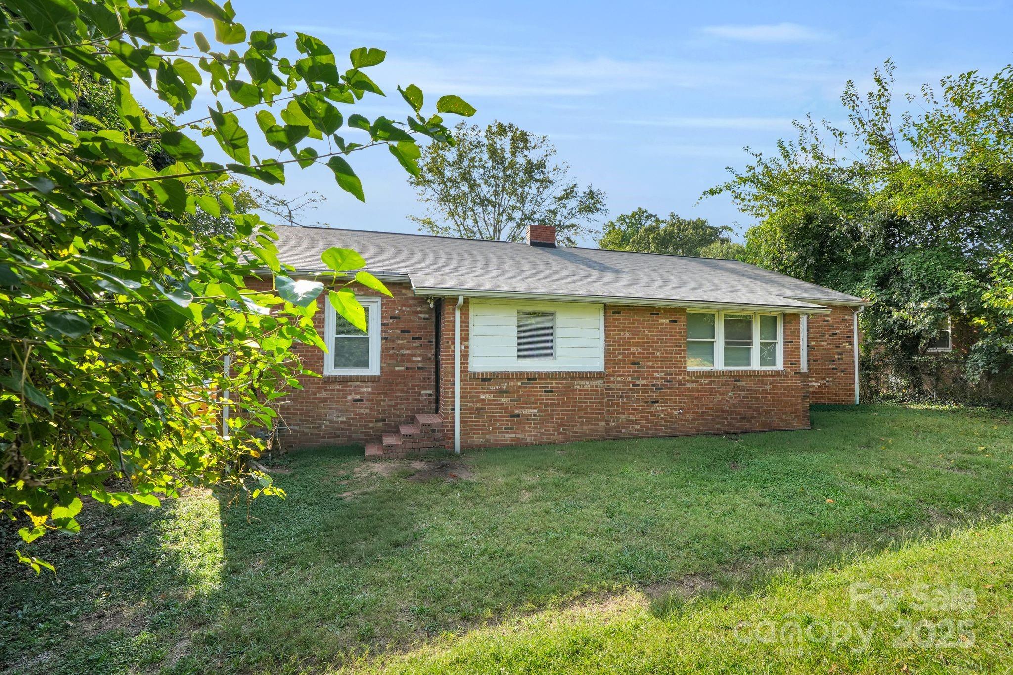 2701 Watson Drive Charlotte NC 28208