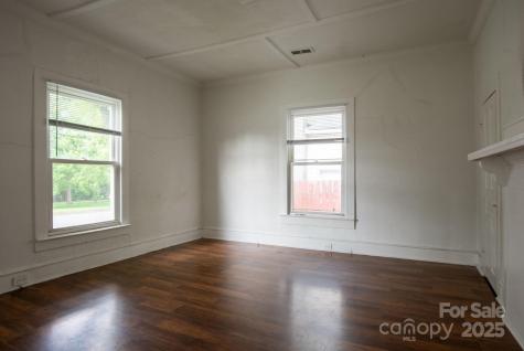 109 Fulton Street Kings Mountain NC 28086