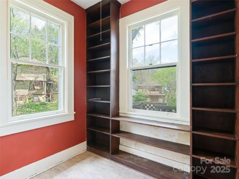 187 & 189 Pearson Drive Asheville NC 28801