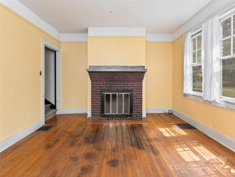 187 & 189 Pearson Drive Asheville NC 28801