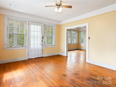 187 & 189 Pearson Drive Asheville NC 28801