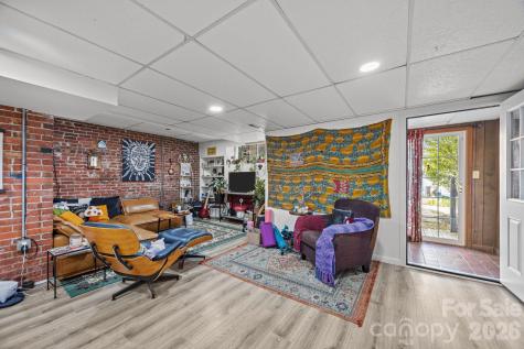 495 Fairview Road Asheville NC 28803