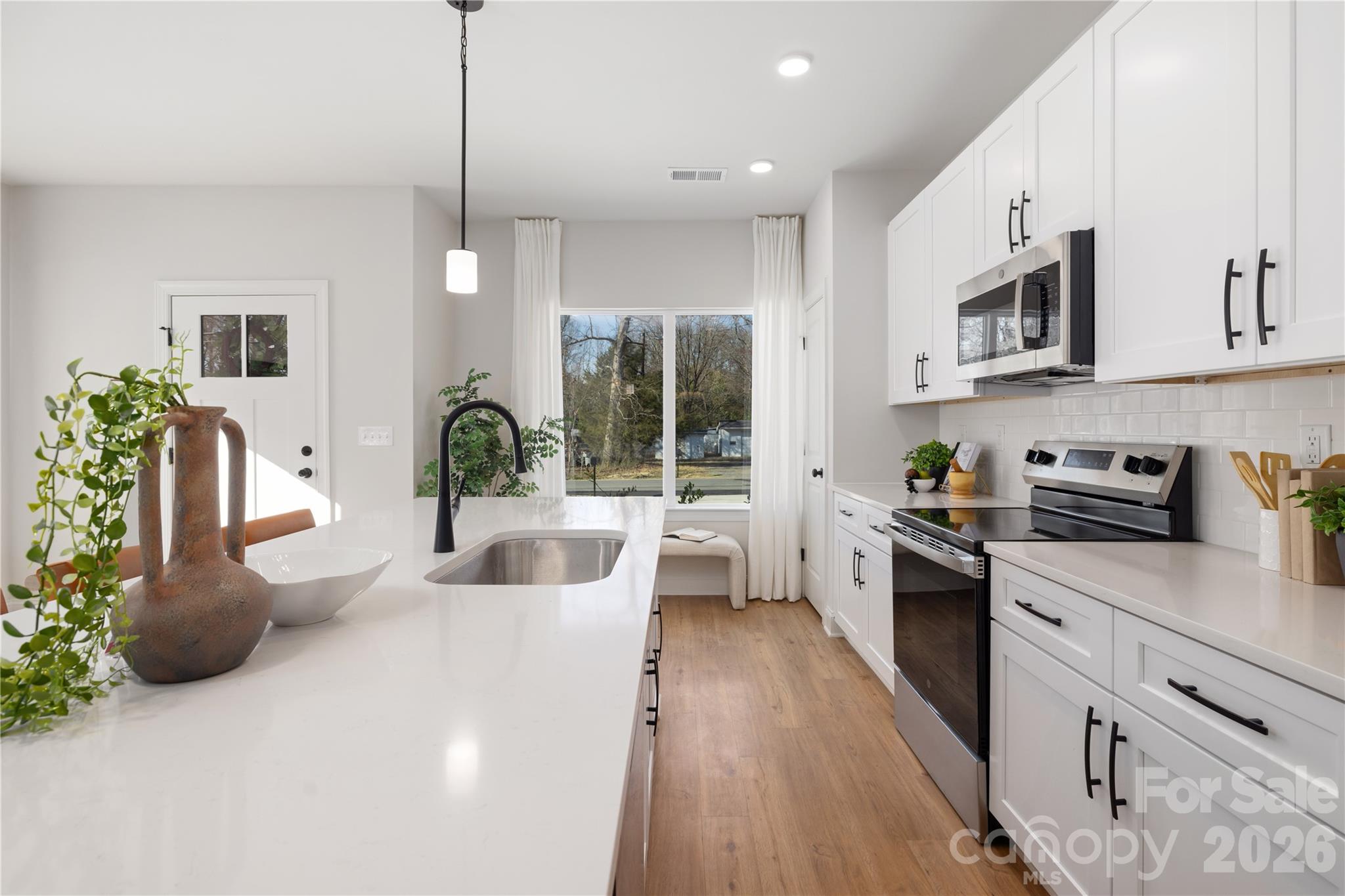 6016/6020 Paw Creek Road Charlotte NC 28214