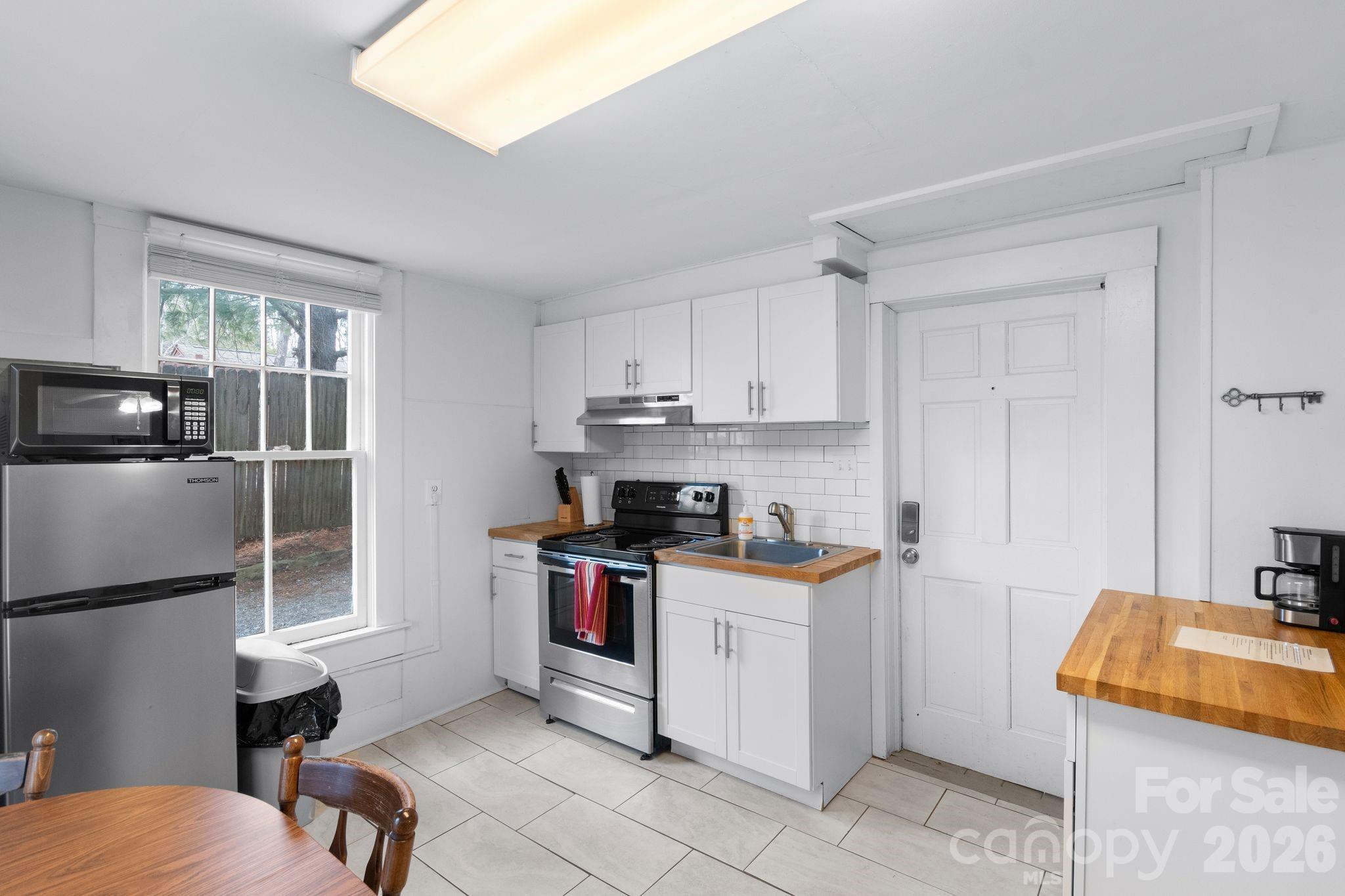 33 Vance Avenue Black Mountain NC 28711